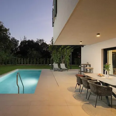 וילה Luxury Mapejana By Vacayvillas