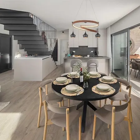 Luxury Mapejana By Vacayvillas *
